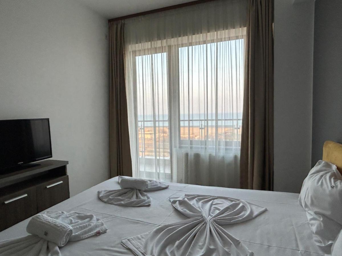 Catalina Summerland Apartaments Mamaia Nord Exterior foto