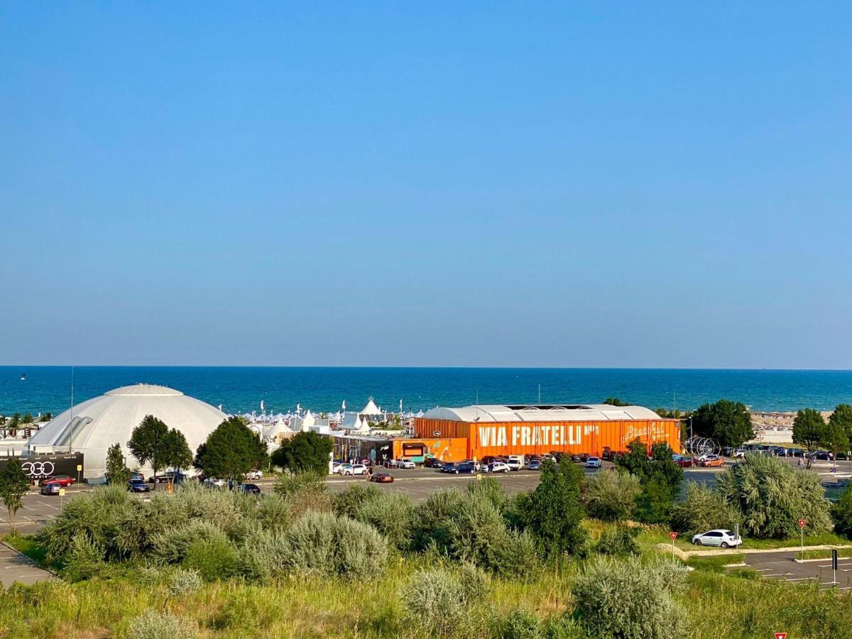 Catalina Summerland Apartaments Mamaia Nord Exterior foto